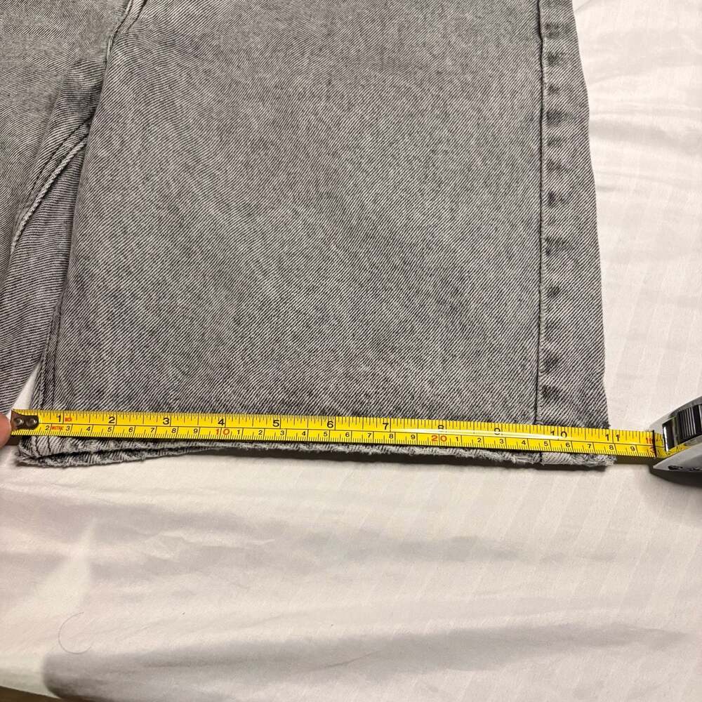 Empyre Loose Fit Grey Acid Wash Denim Jeans Shorts - Picture 8 of 13